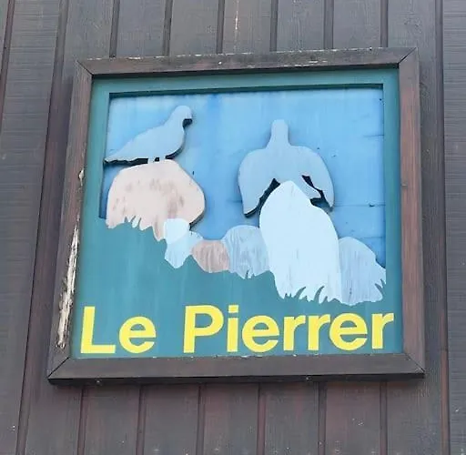 Le Pierrer 5 4 Couchages Apartman *